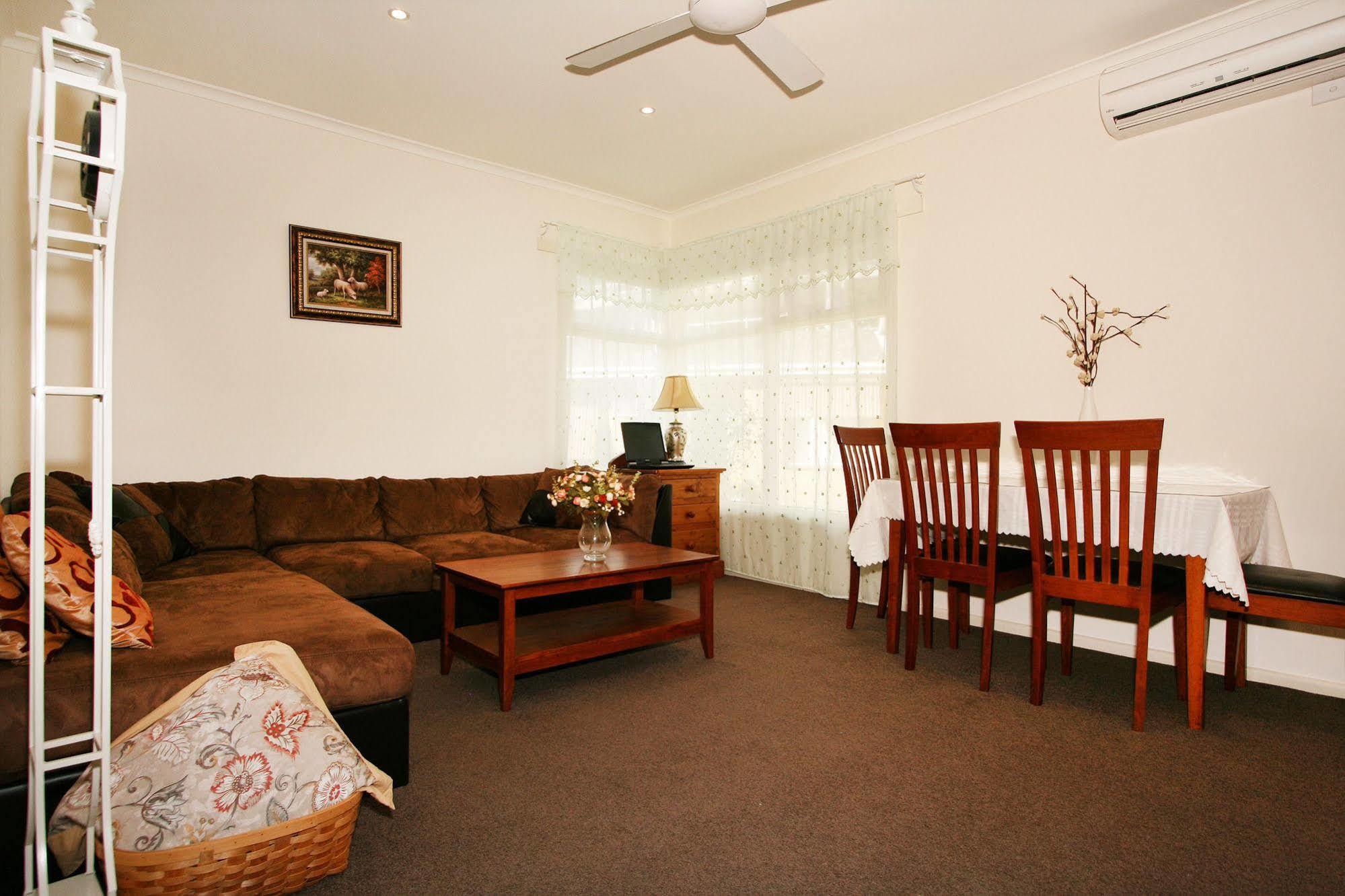 Lisson Holiday Rental Melburne Exterior foto